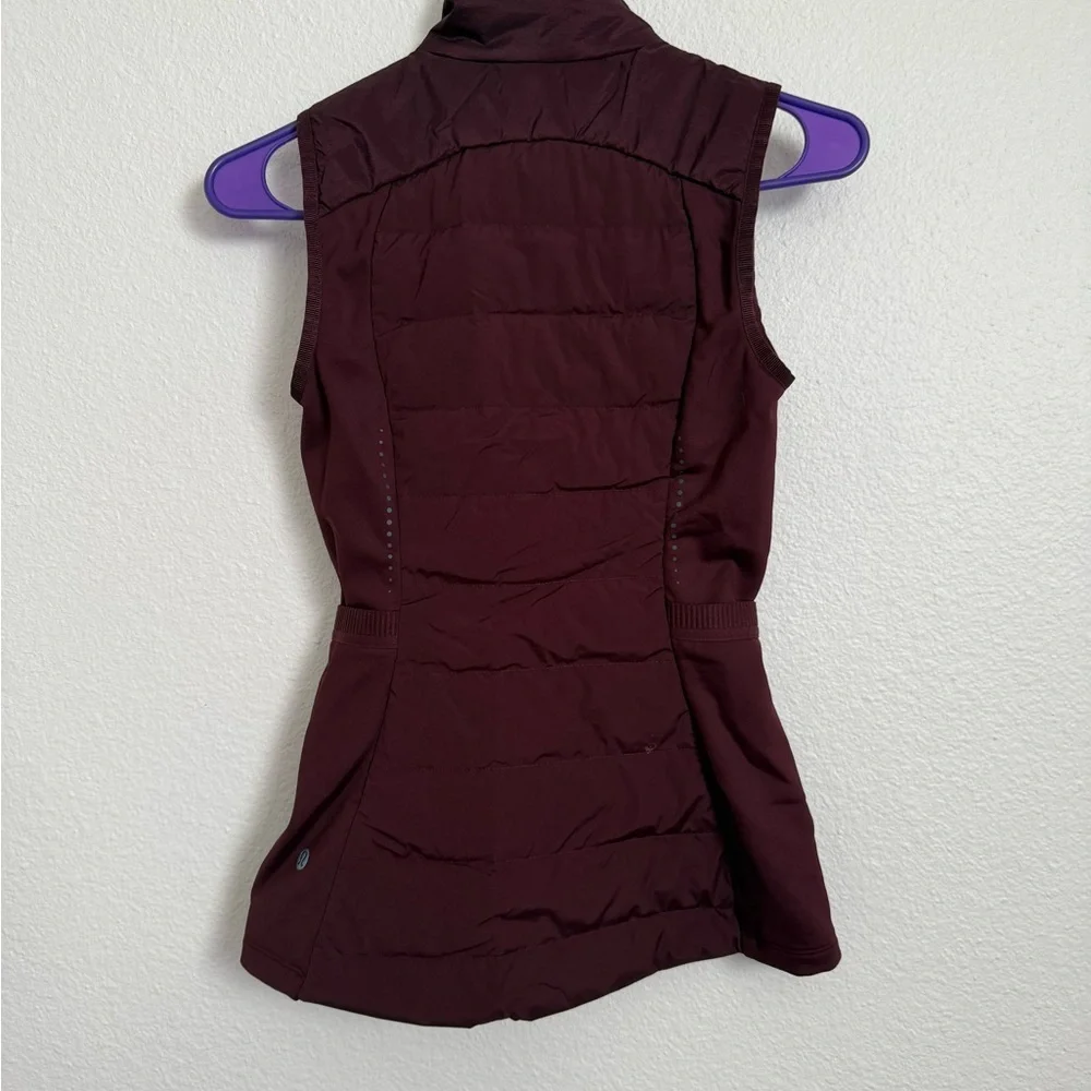 Lululemon Down For It All Athletica Women's Deep Red Puffer Vest - Picture 4 of 7